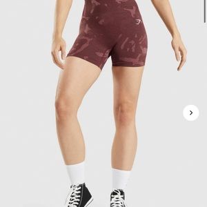 🍒NEW GYMSHARK SHORTS🍒